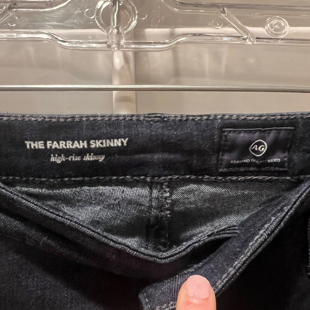 AG Women’s “Farrah” Skinny Dark Blue Jeans size 32 - Picture 2 of 4